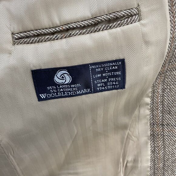 Club Room Blazer 42R Cashmere Blend Herringbone Beige Plaid 2 Button Sport Coat - Picture 9 of 16